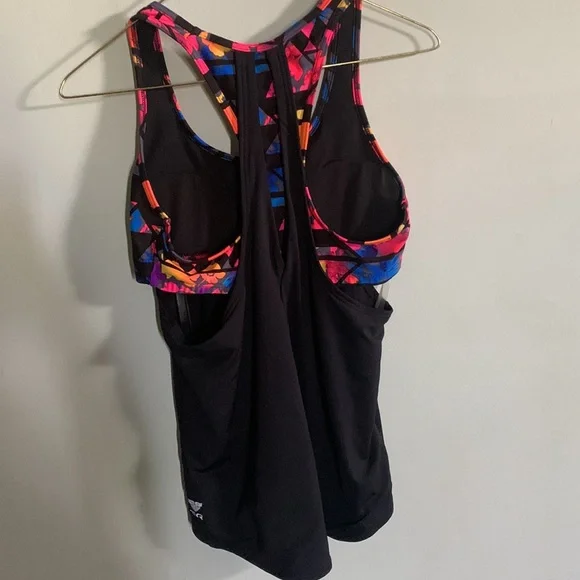 Workout tank - Picture 3 of 7